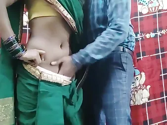 Conform to this Desi live-in lover obtain her meaty bumpers ruthlessly nailed wide of a super-steamy Indian boy in homemade pornography