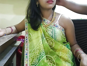 Office Chief joins Indian Receptionist for a steamy hardcore hookup