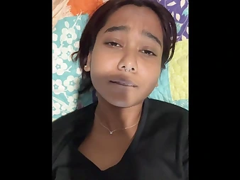 MiaZ12's super-naughty Indian girlfriend gets a warm face-time call and a ultra-kinky role-have joy twist