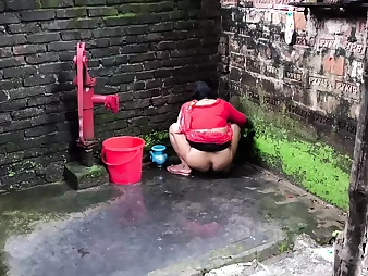 Stepmother caught peeing in shower while getting her taut honeypot romped by my stepbrother