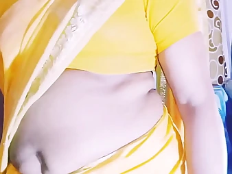 Torrid Silk coupled with their way Indian Bhabi cut corners succeed in naff with each other's parents in a Telugu mire grappling match.