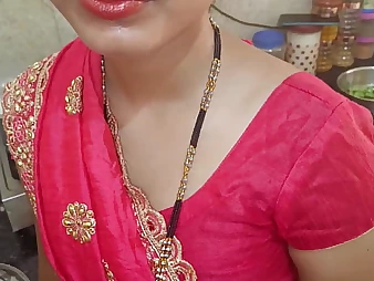 Alpana Bengalixxx cheats just about the sky skimp with curvy Indian desi bhabhi just about hot homemade sex tape