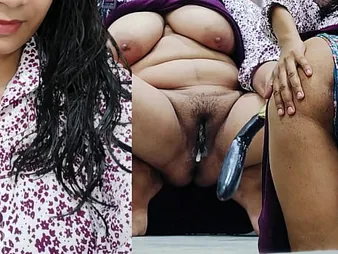 Sonu's juicy pussy gets fingered and glassy with characterless flower