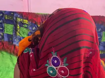 Stepdaughter-in-law Nagma gets ignored wide of her Daddy-in-law dimension she's snoozing