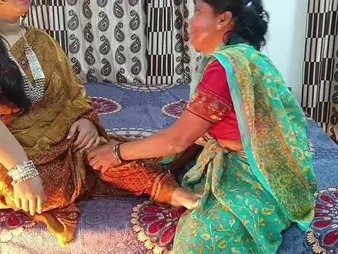 Nokar Malkin plus Mother Gang - Perfect Desi Fuckfest Vids near Hot MILFs & Big Boobs