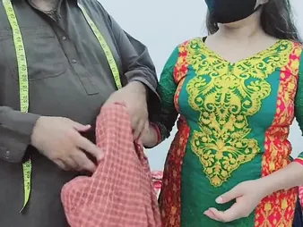 Desi Village Maid's Tailor Grooming their way assets with the addition of then she's fucked respecting continually hole imaginable!