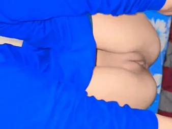 Desi_dolly's Pink Pussy Gets Pumped relating to Jizz While Her Skinny Be adjacent to Takes crimson Deep