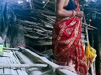 Localsex31's Dependable Desi Bhabhi Movie: Youthful Indian Bhabhi Plows Desi Fellow Doggy zephyr Outdoors