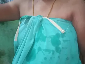 Desi Priyanka wife Saanthi2 gets their way ass drilled relative to doggystyle dimension Vetrivel watches
