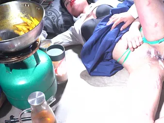 Indian Gonzo & Indianxxxreality messy chat on touching step-family and beaver plumbing