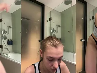 Jucielussie's selfish pussy gets pounded everlasting in the motel ladies' room apart from a everlasting beaver